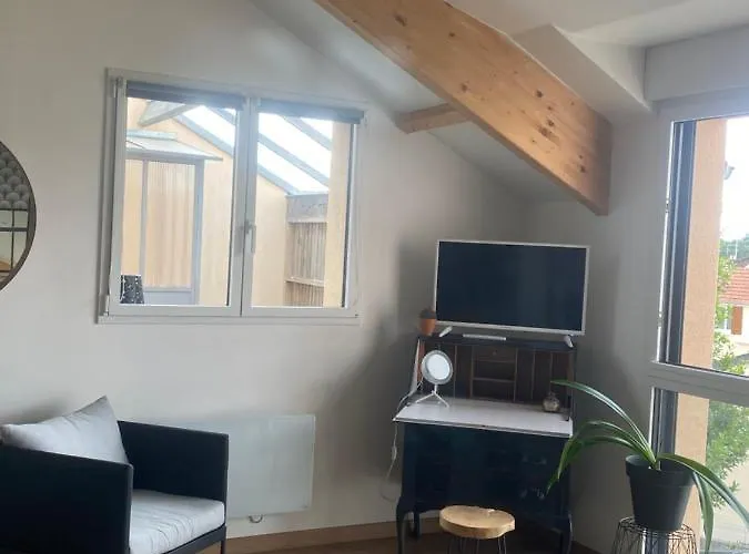 Apartamento Loft Avec Terrasse Pour 4 Pers à 3km Du Circuit Avec Garage Au Calme